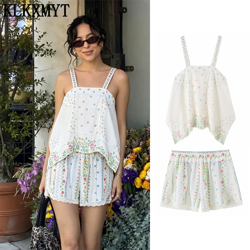 Summer Vacation Clothing Women - Fashion Flower Print Shorts Sets For